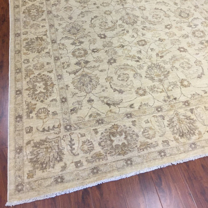 Authentic Handmade Pakistan Area Rug-Real Wool Allover Stone Washed-Ivory/Gray-(6.8 by 9.10 Feet)