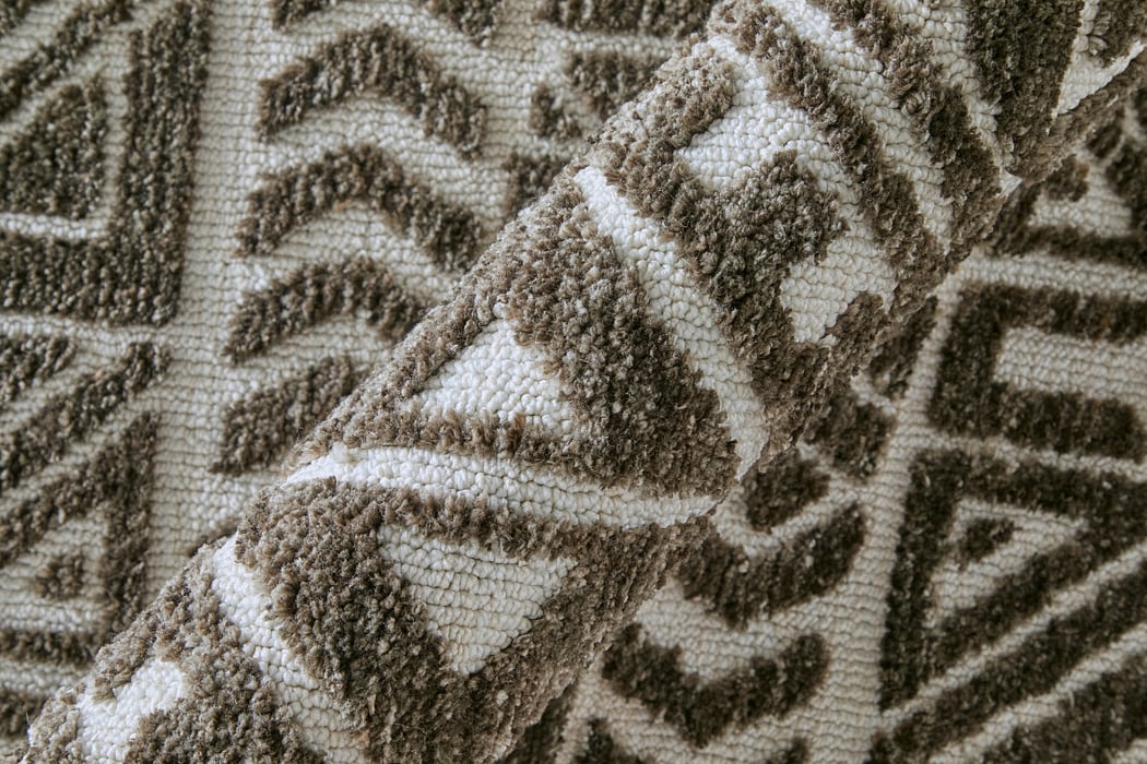 8627F Charcoal Colton Collection Cabin & Lodge Lifestyle Rug