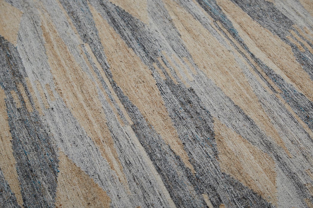 0815F Gray/Beige Beckett Collection Moroccan Lifestyle Rug