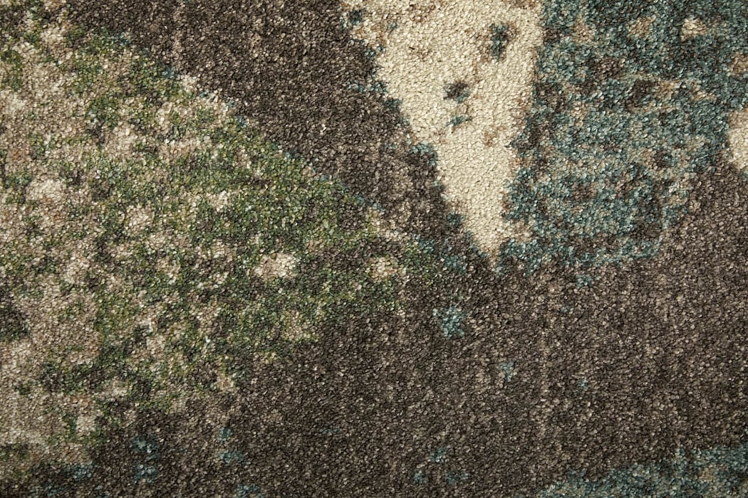 39QVF Eden Collection Bohemian Fine Rug