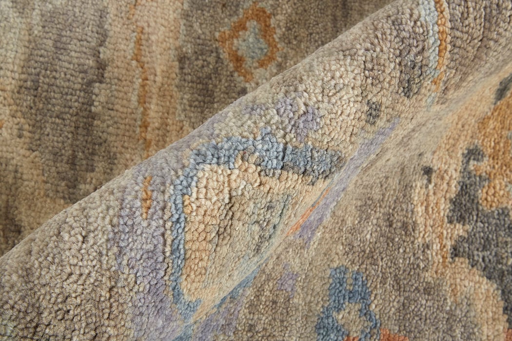 6893F Noris Collection Bohemian Fine Rug