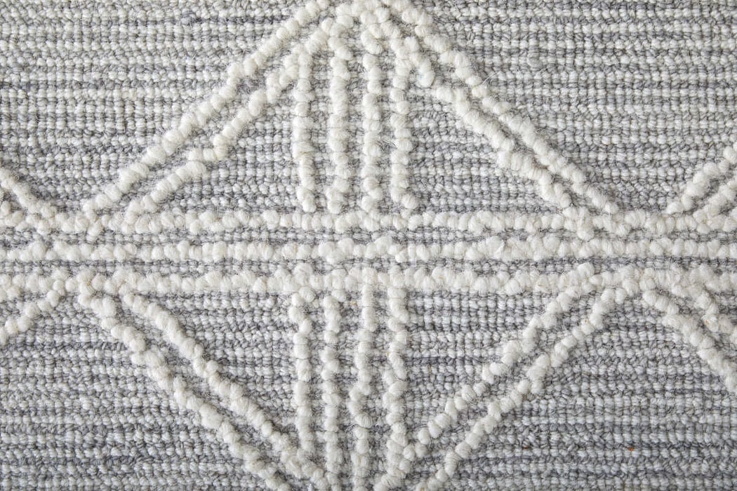T8013 Silver Corwin Collection Geometric Thom Filicia Rug