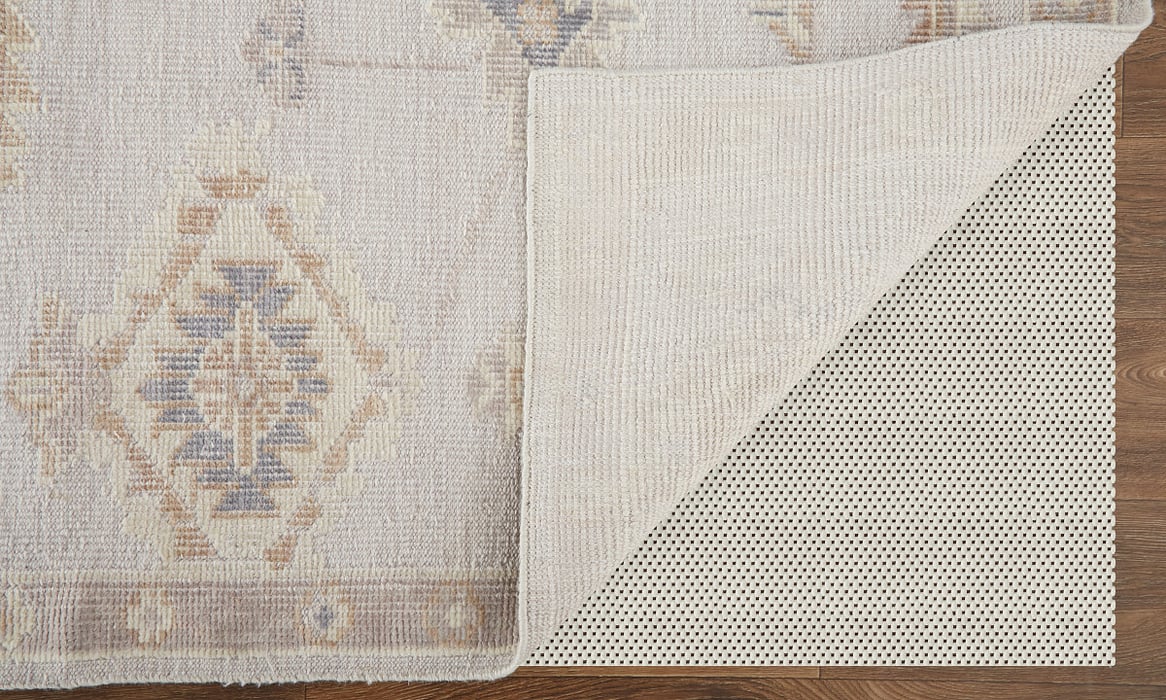 6846F Silver Wendover Collection Vintage Lifestyle Rug